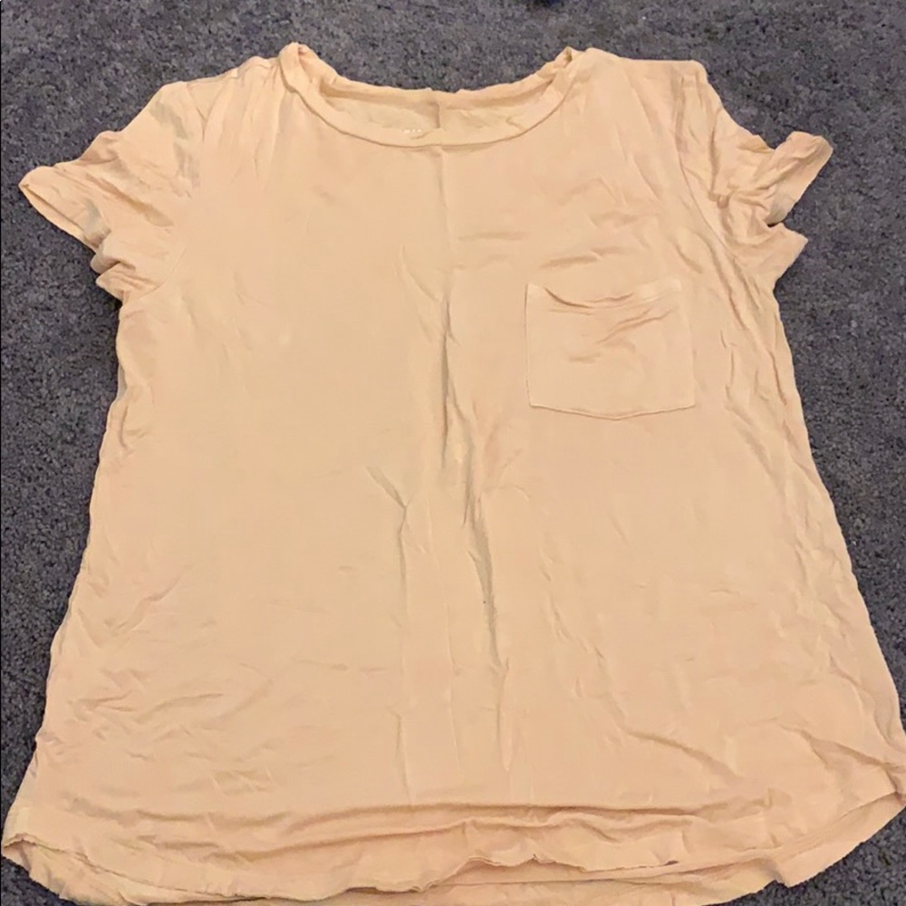 american eagle t shirt